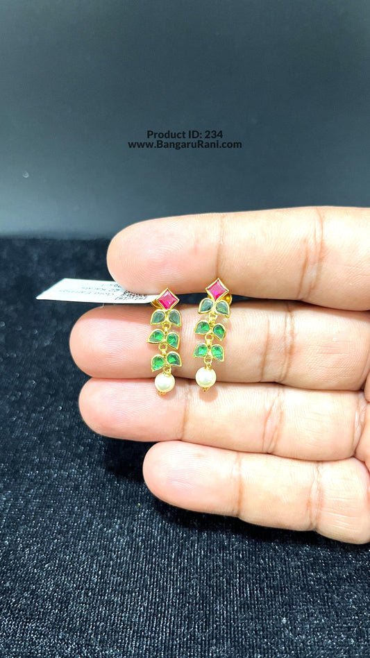 Saravana Jewellers 2.39gms GOLD EARRINGS 22K Yellow Gold