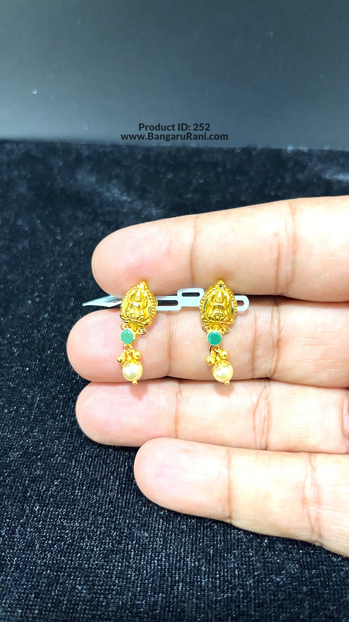 Saravana Jewellers 1.8gms GOLD EARRINGS 22K Yellow Gold