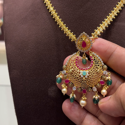 SwarnaKanchi 20.095gms NECKLACE 22K Yellow Gold