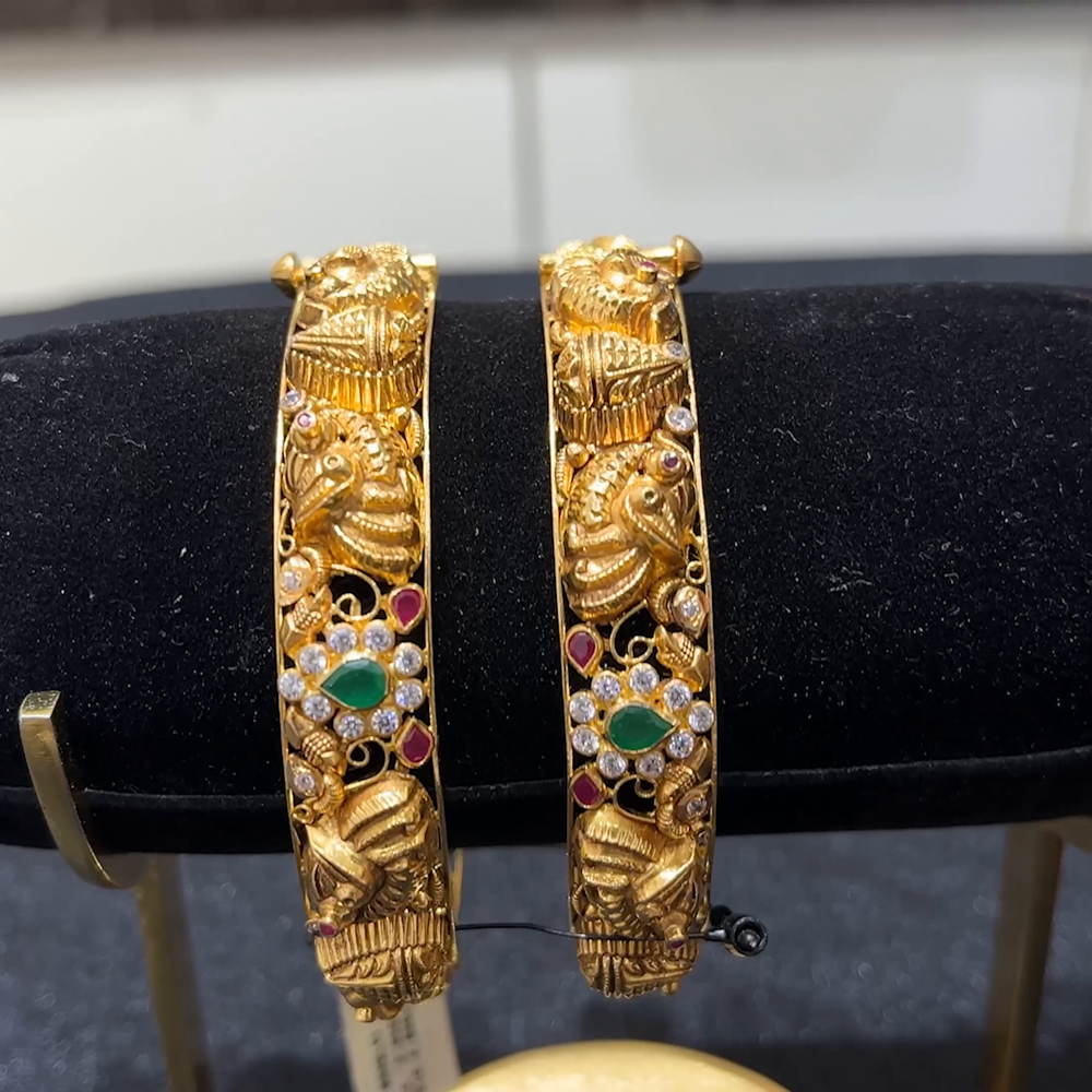 MUKUNDA JEWELLERS 33.42gms BANGLES 22K Yellow Gold