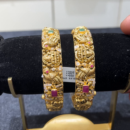 MUKUNDA JEWELLERS 22.611gms BANGLES 22K Yellow Gold