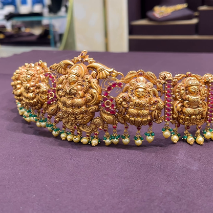 CMR 96.282gms VADDANAM 22K Nakshi