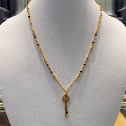 Anu Jewellers 12.245gms SHORT BLACK BEADS 22K Yellow Gold