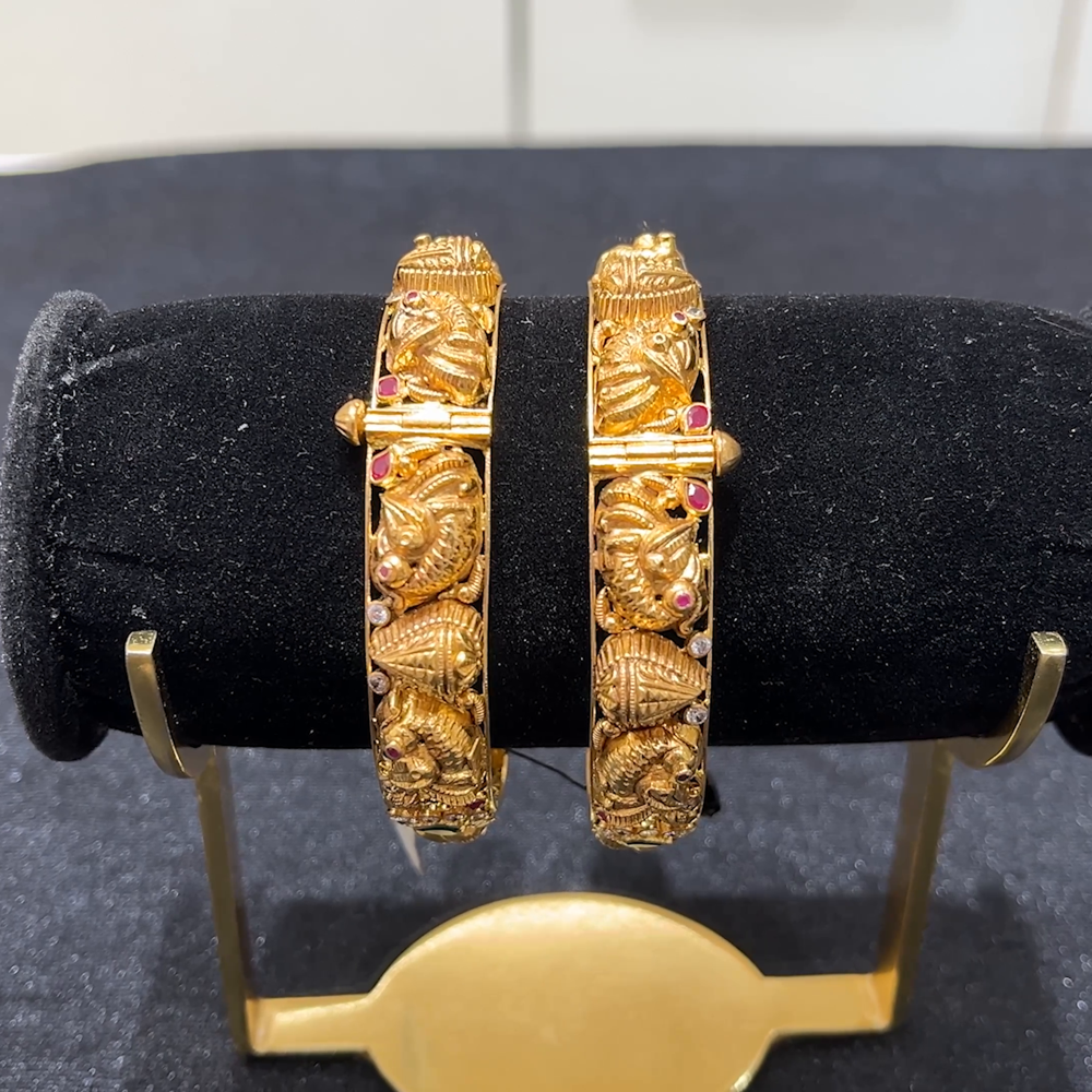 MUKUNDA JEWELLERS 33.42gms BANGLES 22K Yellow Gold