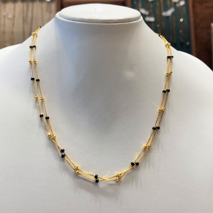 CMR 9.83gms SHORT BLACK BEADS 22K Nakshi