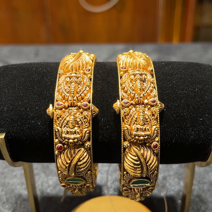 MUKUNDA JEWELLERS 25.261gms BANGLES 22K Yellow Gold