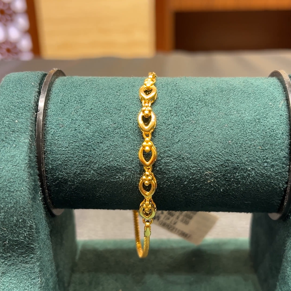 Chennai Shopping Mall 5.03gms Bracelets 22K Yellow Gold