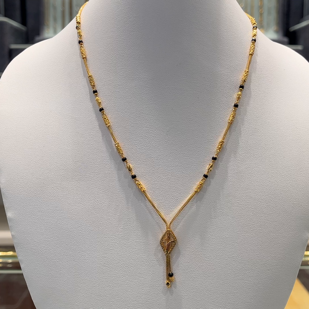 Anu Jewellers 12.245gms SHORT BLACK BEADS 22K Yellow Gold