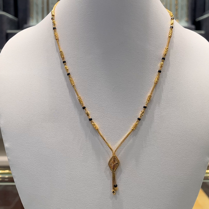 Anu Jewellers 12.245gms SHORT BLACK BEADS 22K Yellow Gold