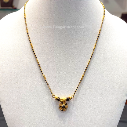 SRI RAM 10.01gms SHORT BLACK BEADS 22K Yellow Gold