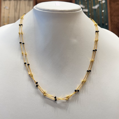 CMR 9.83gms SHORT BLACK BEADS 22K Nakshi