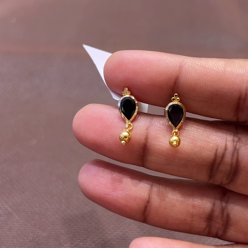 [make to order] 1.655gms EARRINGS 22K