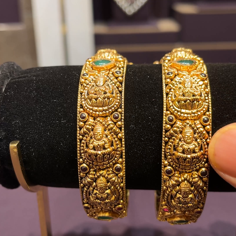 CMR 42.488gms BANGLES 22K Nakshi