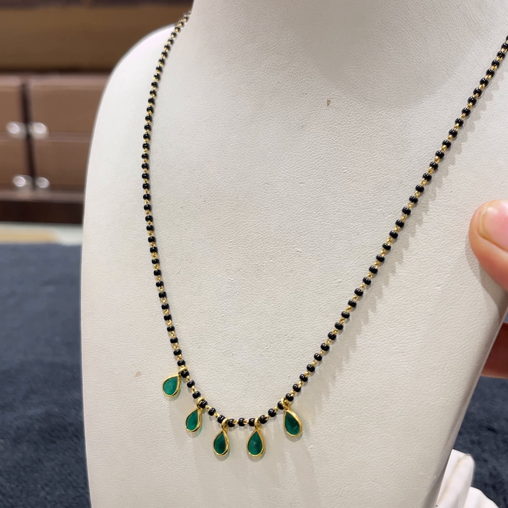 CHANDANA Brothers 4.95gms SHORT BLACK BEADS 22K Yellow Gold