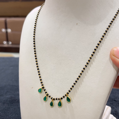 CHANDANA Brothers 4.95gms SHORT BLACK BEADS 22K Yellow Gold