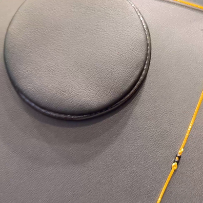 SOUTH INDIA 4.598gms SHORT BLACK BEADS 22K Yellow Gold