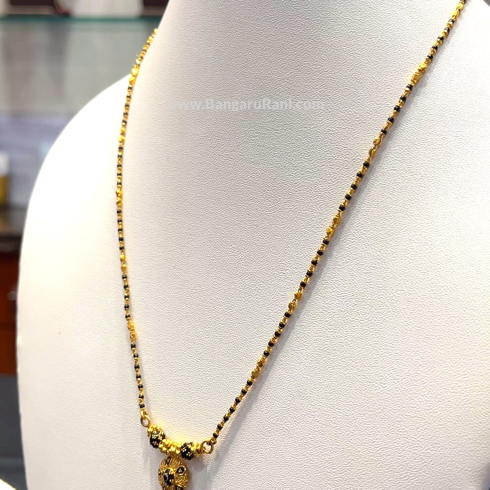 SRI RAM 10.01gms SHORT BLACK BEADS 22K Yellow Gold