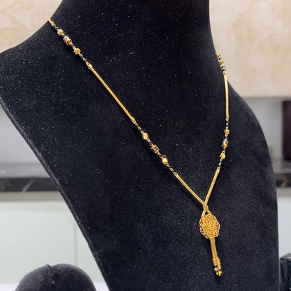 MUKUNDA JEWELLERS 10.06gms SHORT BLACK BEADS 22K Yellow Gold