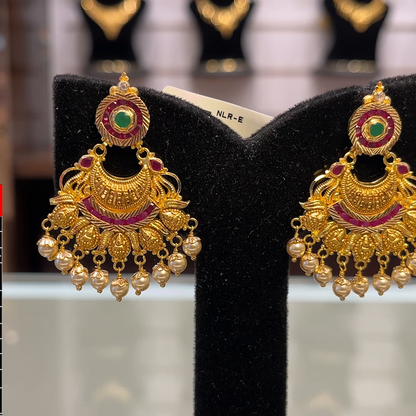 SOUTH INDIA 9.893gms EARRINGS 22K Yellow Gold