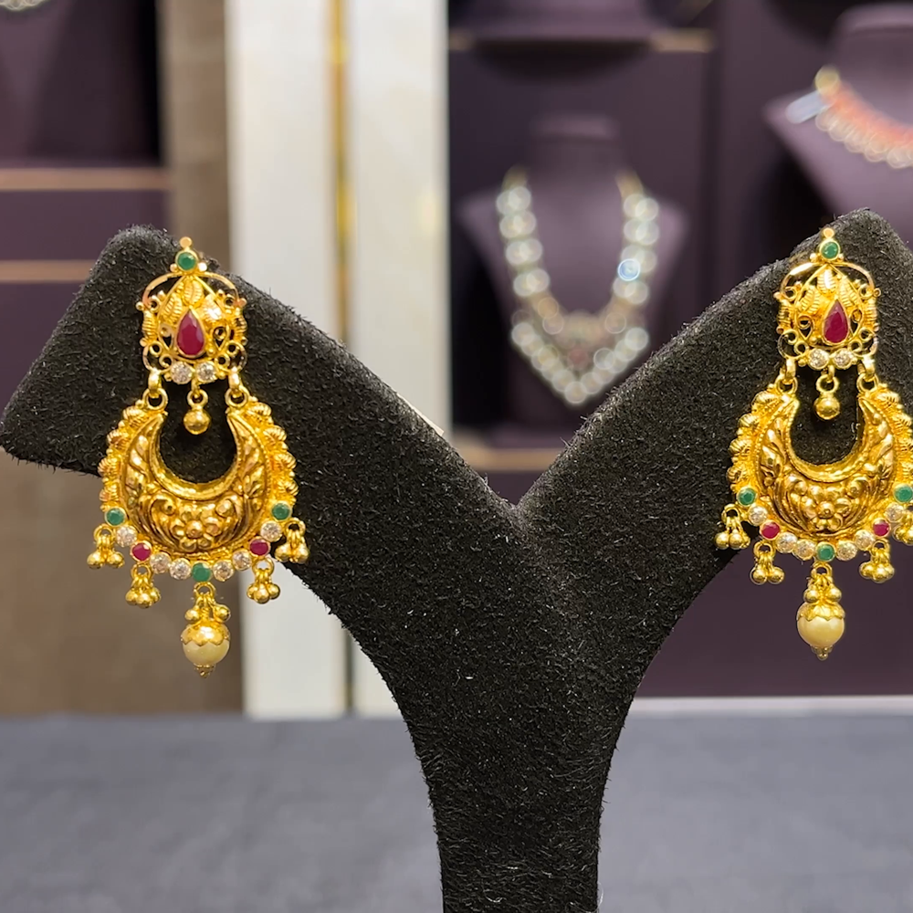 CMR 7.865gms EARRINGS 22K Yellow Gold