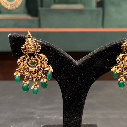 CMR 12.545gms EARRINGS 22K Nakshi