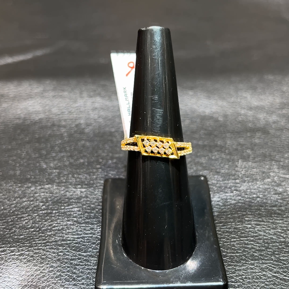 CMR 1.938gms Ring 22K Yellow Gold