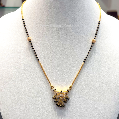 SRI RAM 10.028gms SHORT BLACK BEADS 22K Yellow Gold