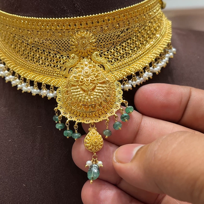 SwarnaKanchi 39.4gms CHOKER 22K Yellow Gold