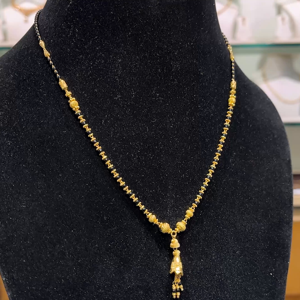 Anu Jewellers 10.985gms SHORT BLACK BEADS 22K Yellow Gold