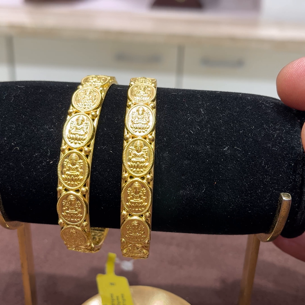 SwarnaKanchi 15.921gms BANGLES 22K Yellow Gold