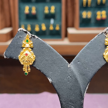 CMR 4.681gms EARRINGS 22K Yellow Gold