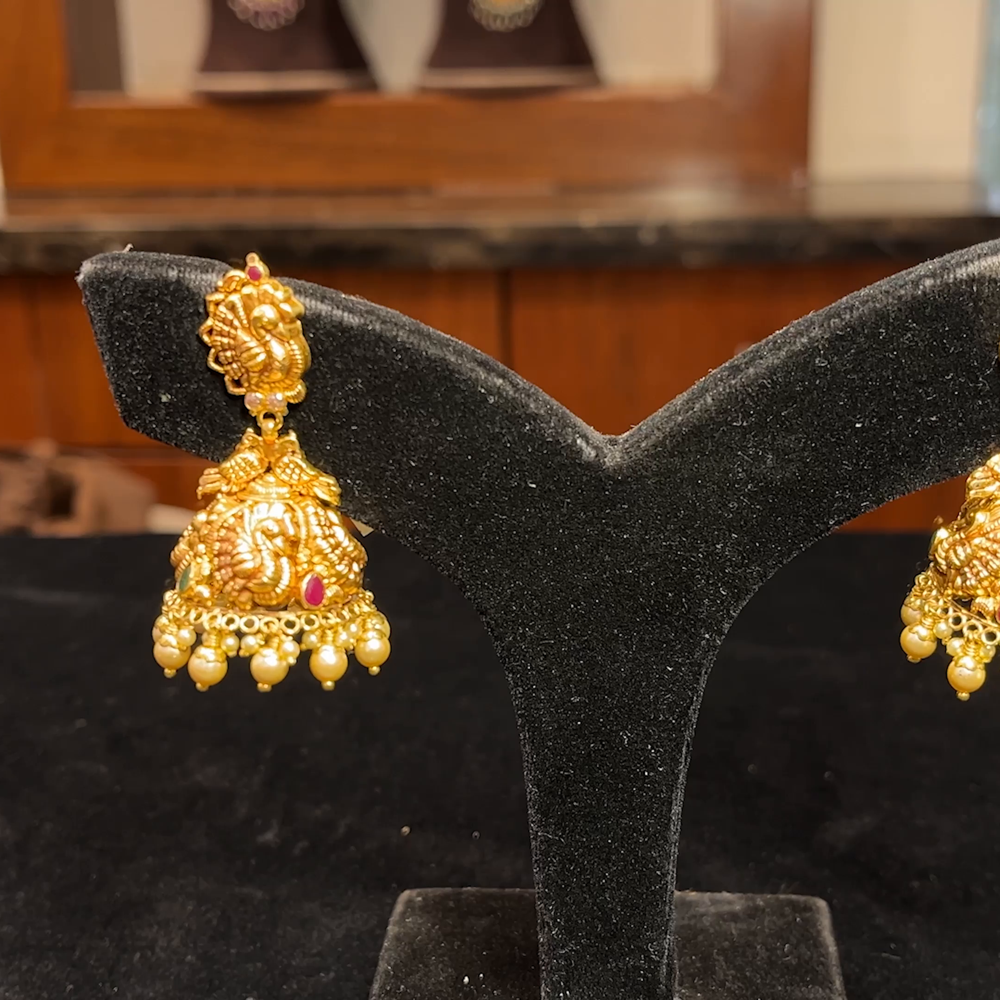 SRI RAM 15.958gms EARRINGS 22K Yellow Gold