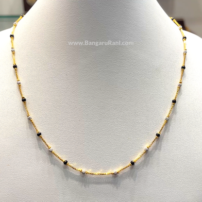 SRI RAM 7.46gms SHORT BLACK BEADS 22K Yellow Gold