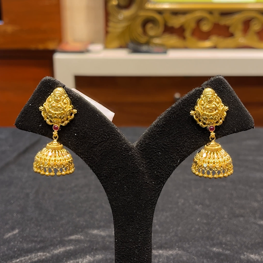 RS BROTHERS 8.093gms EARRINGS 22K Yellow Gold