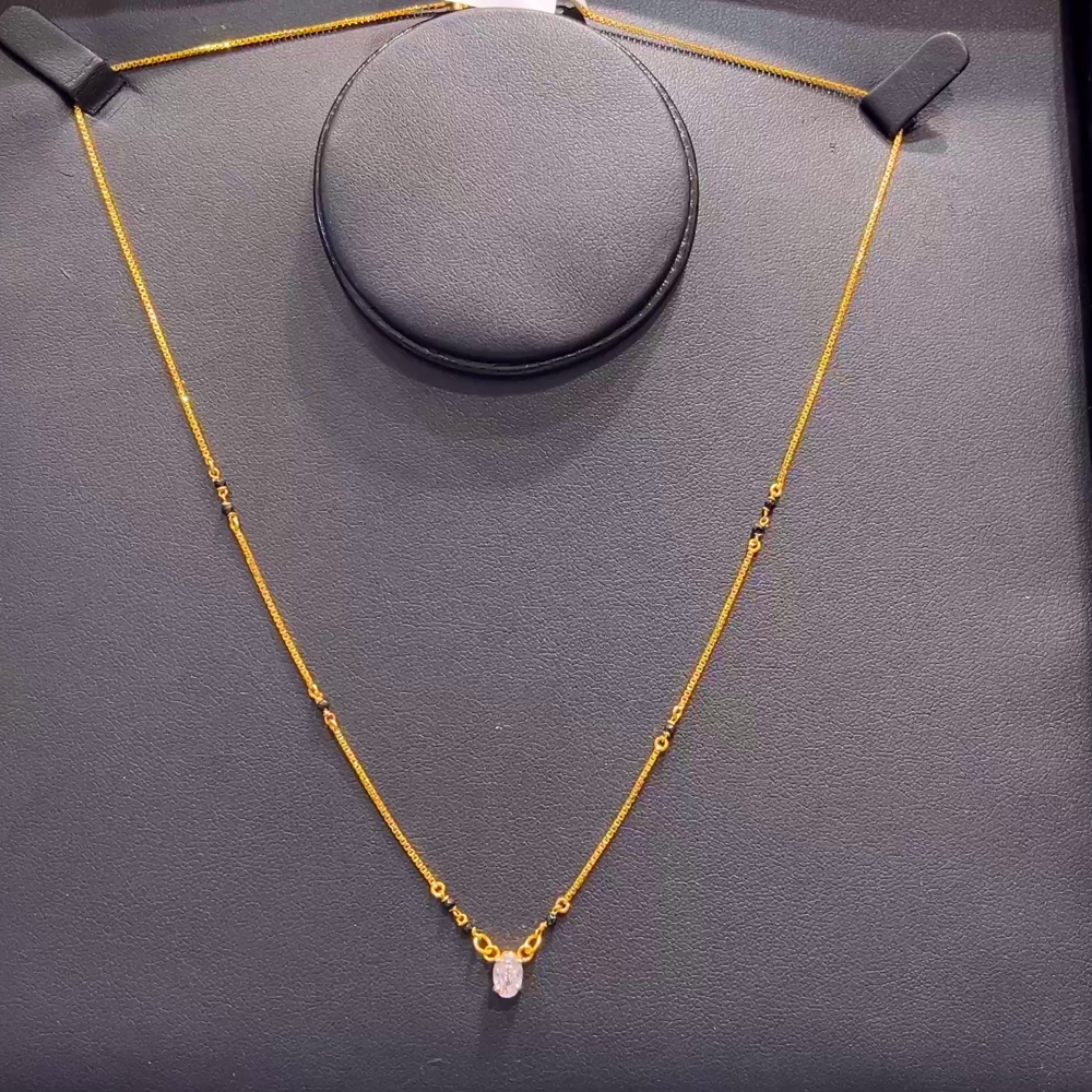 SOUTH INDIA 3.647gms SHORT BLACK BEADS 22K Yellow Gold