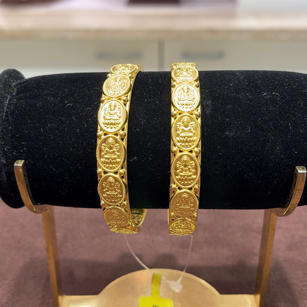 SwarnaKanchi 15.921gms BANGLES 22K Yellow Gold