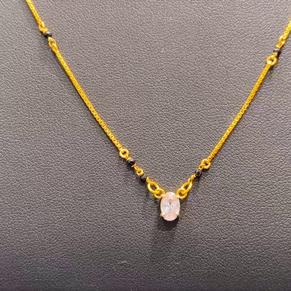 SOUTH INDIA 3.647gms SHORT BLACK BEADS 22K Yellow Gold