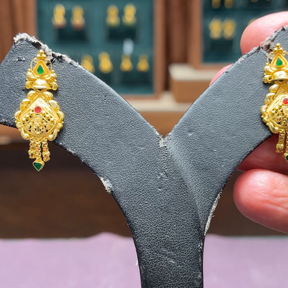 CMR 4.681gms EARRINGS 22K Yellow Gold