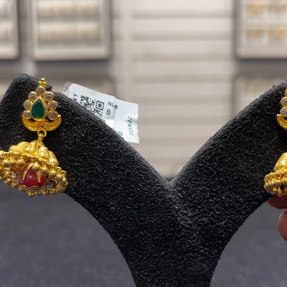 SOUTH INDIA 8.196gms EARRINGS 22K Yellow Gold