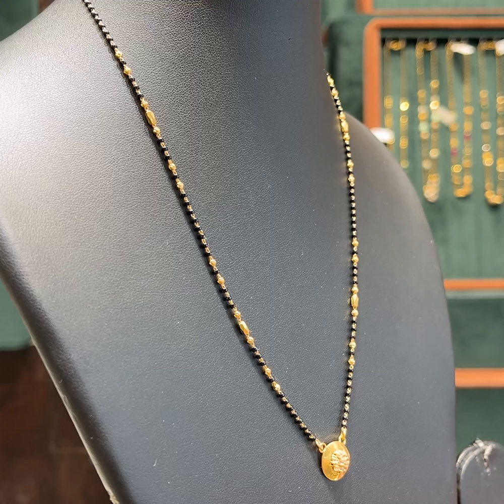 CMR 4.559gms SHORT BLACK BEADS 22K Yellow Gold