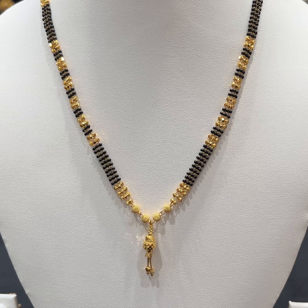 RS BROTHERS 11.87gms SHORT BLACK BEADS 22K Yellow Gold