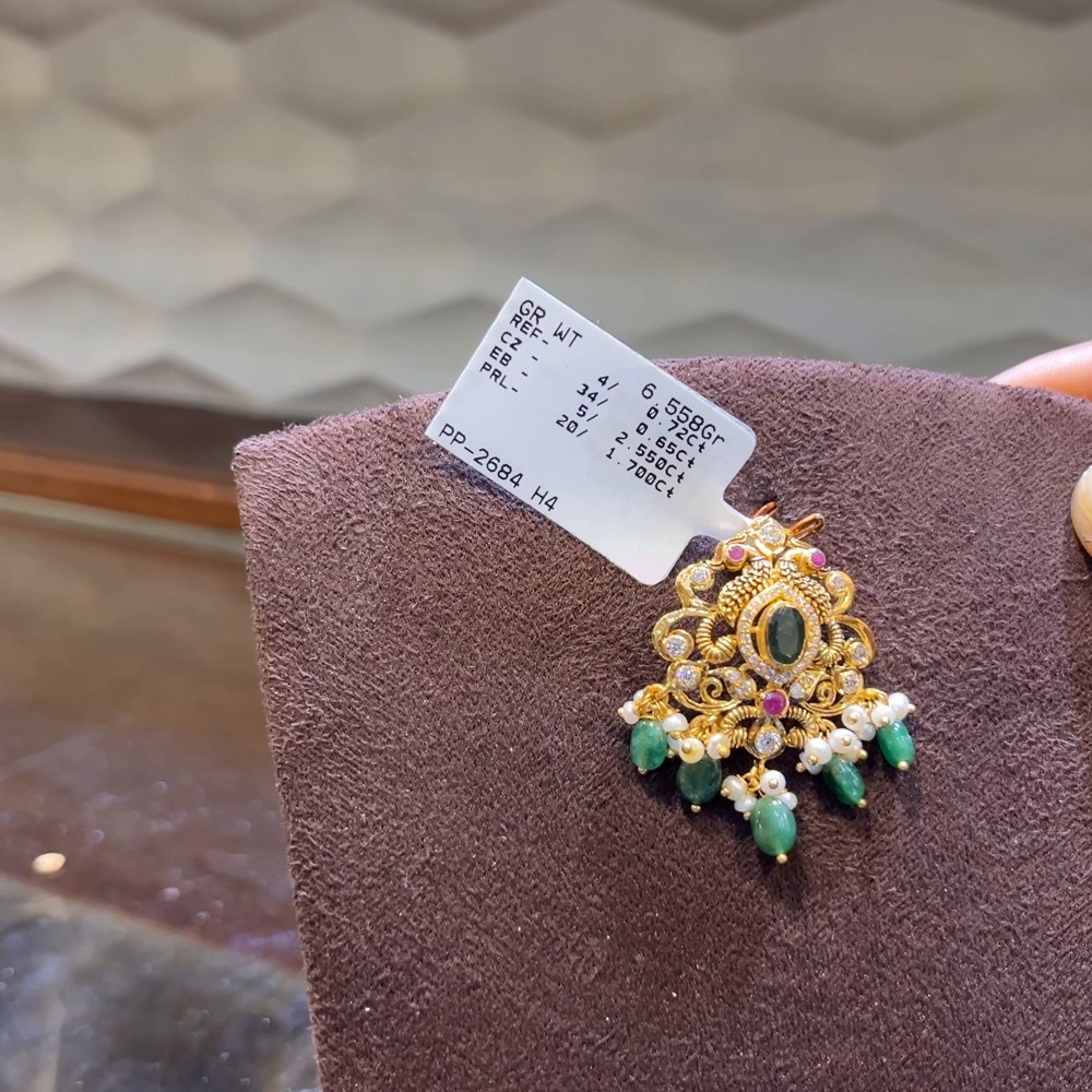 SRI RAM 5.434gms Pendent 22K Nakshi