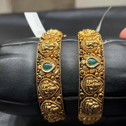 MUKUNDA JEWELLERS 23.064gms BANGLES 22K Yellow Gold