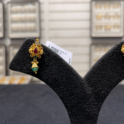 SOUTH INDIA 2.966gms EARRINGS 22K Yellow Gold