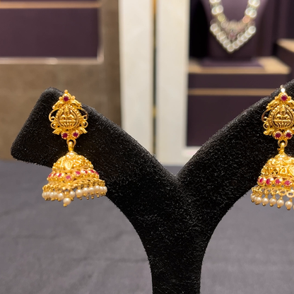 CMR 9.768gms EARRINGS 22K Yellow Gold