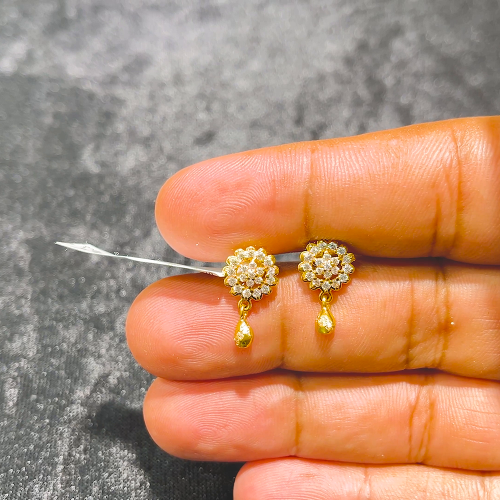 CMR 2.961gms EARRINGS 22K Yellow Gold