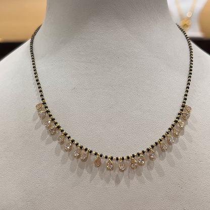 CHANDANA Brothers 3.26gms SHORT BLACK BEADS 22K Nakshi