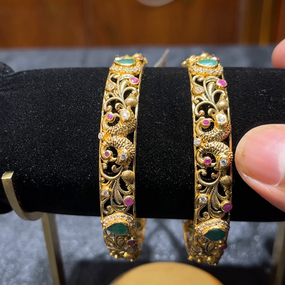 MUKUNDA JEWELLERS 22.074gms BANGLES 22K Yellow Gold