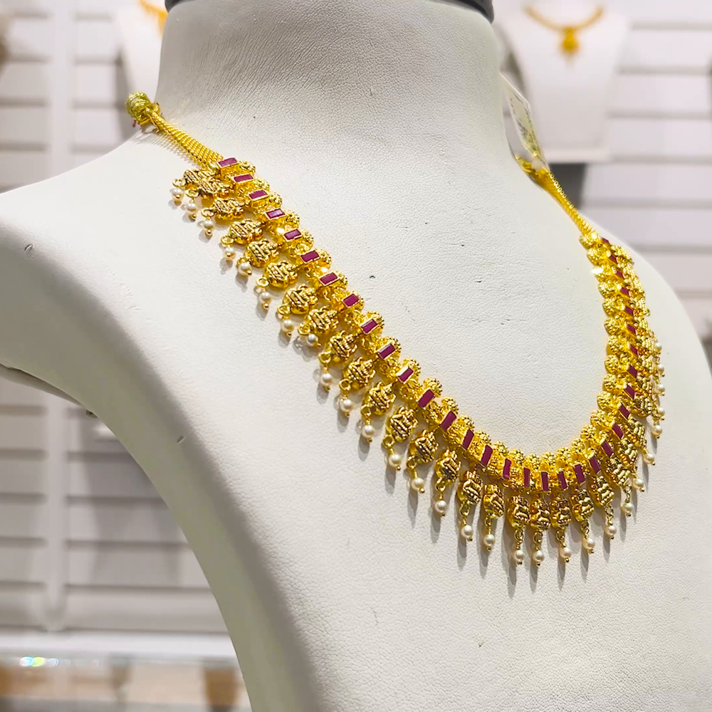 SOUTH INDIA 18.229gms NECKLACE 22K Yellow Gold