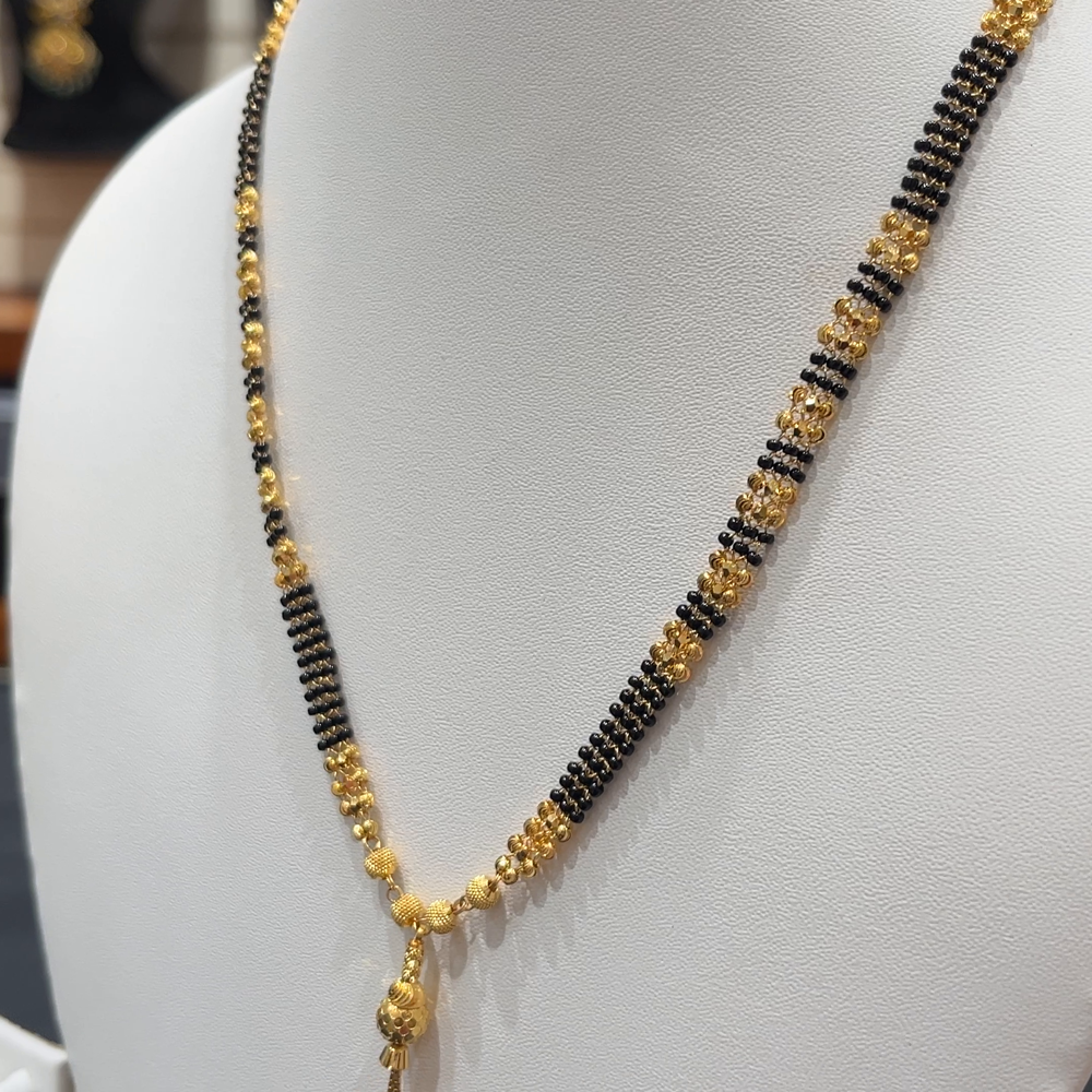 RS BROTHERS 11.87gms SHORT BLACK BEADS 22K Yellow Gold